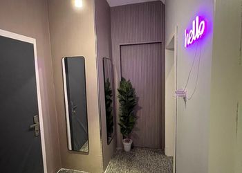 استديو هادئ بدخول ذاتي 