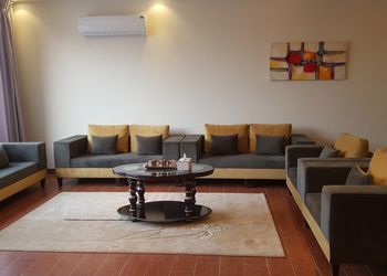 منتجع فندقي بمسطح اخضر
