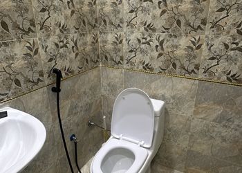 استديو بدخول ذاتي