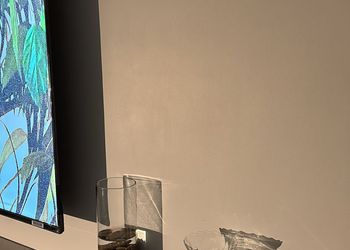 استديو بسرير ماستر وجلسة جانبية