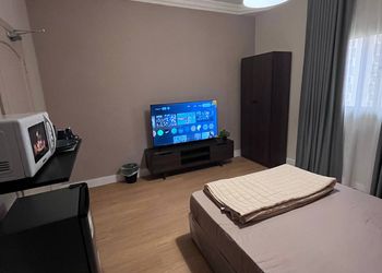 استديو بسرير ماستر ودخول ذاتي