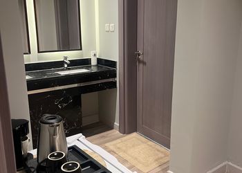 استديو بموقع مميز بدخول ذاتي
