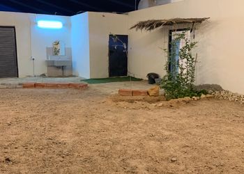 مزرعة بمجالس واسعة وأجواء ممتعة