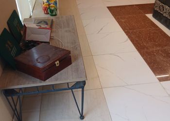 مزرعة بمسطح اخضر ومجلس