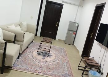 شقة بغرفتين نوم وصالة 