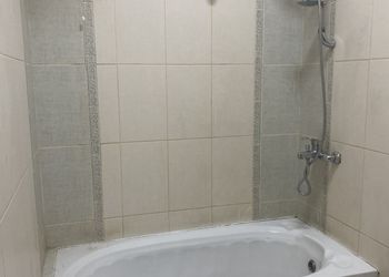 شقة بثلاث غرف نوم