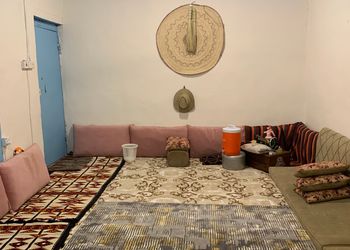 مزرعة بمجالس واسعة وأجواء ممتعة