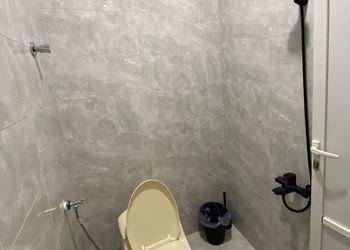 استراحة بمسطح اخضر ومجالس