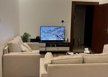 استديو بسرير ماستر وجلسة جانبية