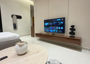 استديو هادئ بسرير ماستر