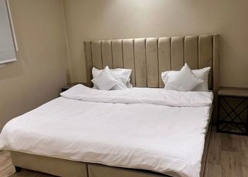 شقة بصالة وغرفة نوم
