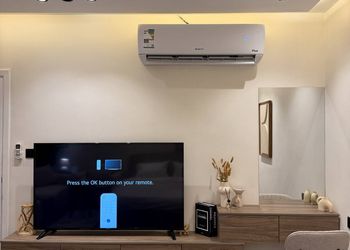 استديو أنيق بسرير ماستر وبلكونة 
