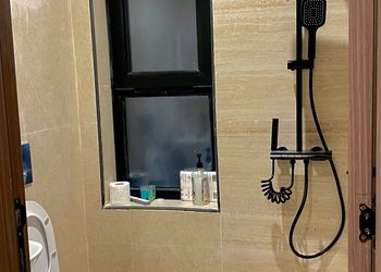 استديو بسرير ماستر ودخول ذاتي