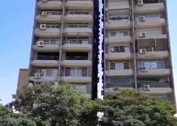 شقة بغرفتين نوم وصالة 