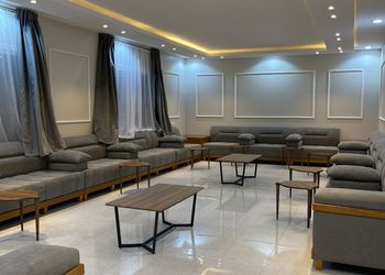 استراحة بمسطح اخضر ومجالس