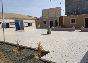 استراحة بجلسة خارجية ومسبح خارجي 