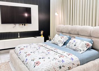 Apartment with Living Room