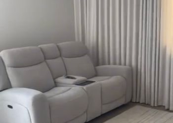 شقة بغرفة نوم وجلسة خارجية