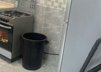 شاليه بجلسة خارجية وغرفة نوم 