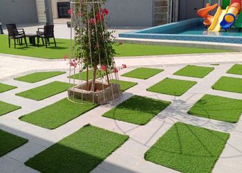 شاليه بمسبح وألعاب مائية