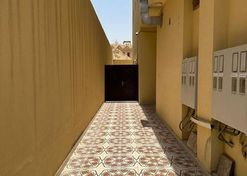 استديو هادئ بسرير ماستر 