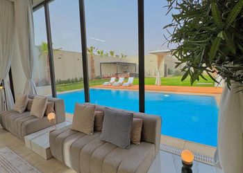 شاليه فاخر باطلالات بنورامية