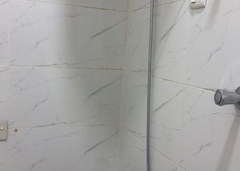 استديو بسرير ماستر وجلسة جانبية 