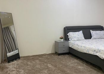 استديو بسرير ماستر وأثاث مريح
