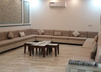شاليه بمسطح اخضر و مسبح
