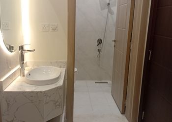 استديو بسرير ماستر ودخول ذاتي