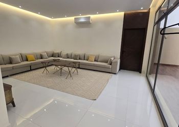 شاليه بغرفة نوم و صاله انيقة