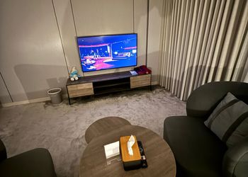 استديو هادئ بسرير ماستر 