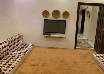 استراحة بجلسة خارجية و مجالس