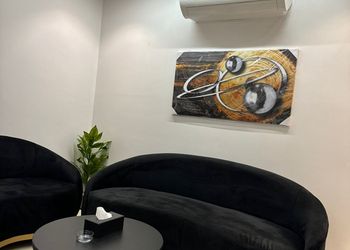 شقة بصالة وغرف نوم