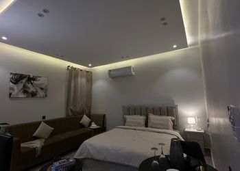 استديو بدخول ذاتي وسرير مريح 