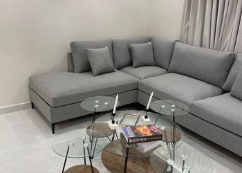 شقة بدخول ذاتي وصالة مريحة 