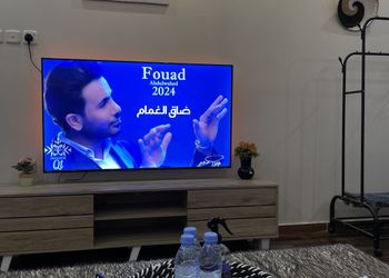 استديو هادئ بدخول ذاتي 