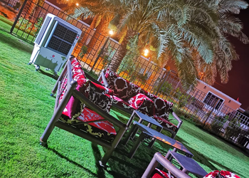 استراحة بمجلس وبيت شعر ومسبح 