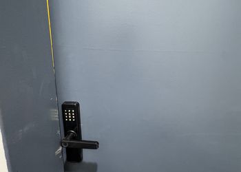 استديو بدخول ذاتي وسرير مريح 