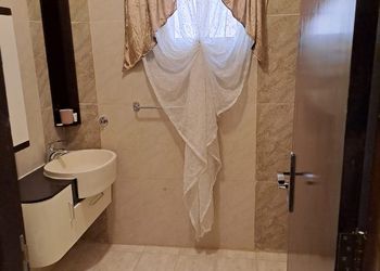 شقة بغرفة نوم وصالة جلوس