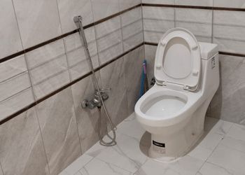 مزرعة بمناظر خلابة وجلسة خارجية 
