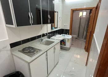  غرفة نوم وصالة مطله على المدينة
