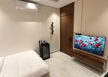 استديو بتصميم أنيق ودخول ذاتي