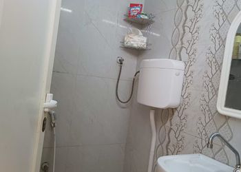استديو هادئ بسرير ماستر 