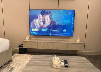 استديو هادئ بسرير ماستر