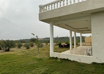 مزرعة بجلسة خارجية وأجواء ممتعة