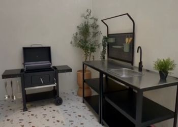 شاليه بألعاب مائية  ومسبح 