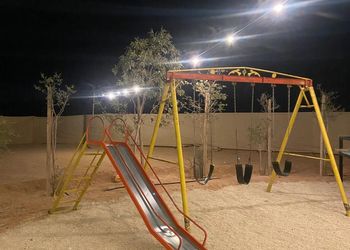 مخيم بجلسة خارجية واجواء ممتعة