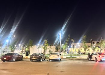 شقة  بصالة جلوس وغرفتين نوم