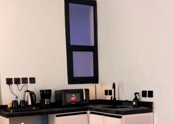 شقة بأثاث فندقي واجواء رائعة